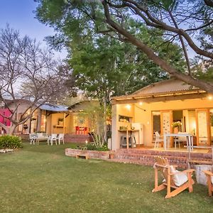 Family Room Garden View